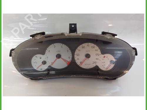 Cockpit PEUGEOT 206 Hatchback (2A/C) 1.1 i (60 hp) 18299493