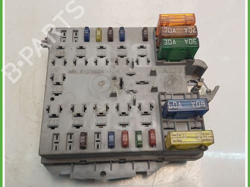 Used Fuse box FIAT PUNTO (188_) 1.2 60 (188.030, .050, .130, .150, .230, .250) (60 hp) 30962162
