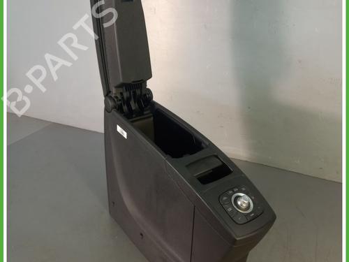 Armrest / Center console RENAULT SCÉNIC III (JZ0/1_) 1.6 16V (JZ0U, JZ1B) | BP29355929I20 