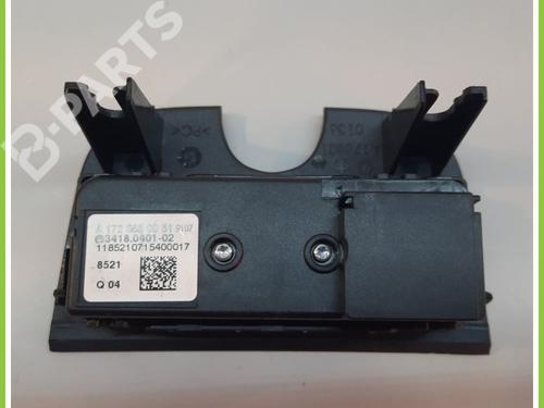 Switch MERCEDES-BENZ GLA-CLASS (X156) GLA 200 CDI / d (156.908) | BP11719909I30 