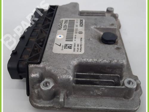 Engine control unit (ECU) TOYOTA YARIS (_P9_) 1.0 VVT-i (KSP90_, KSP90R) | BP11368812M57 