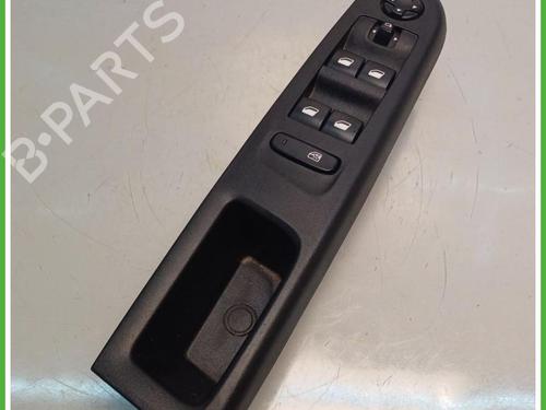 Used Left front window switch Left front window switch OPEL CORSA F (P2JO) 1.2 (68) (75 hp) 40144042 40144042