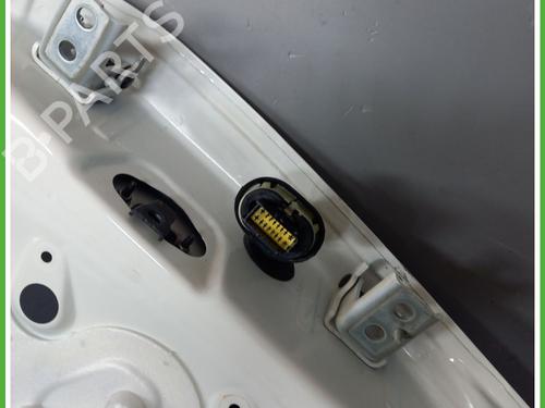 Left rear door PEUGEOT 208 I (CA_, CC_) 1.2 VTI 82 | BP27409445C4 