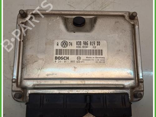 Steuergerät Motor für VW GOLF IV Variant (1J5) 1.9 TDI (101 hp) 31013021