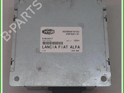 radio-alfa-romeo-giulietta-940_-2010-2011-2012-2013-2014-2015-2016-2017-2018-2019-2020-40135524 main image