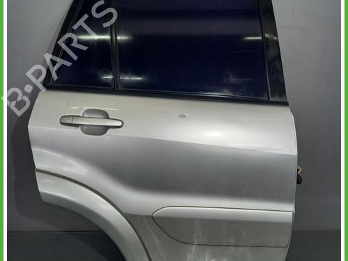 Used Right rear door TOYOTA RAV 4 II (_A2_) 2.0 D 4WD (CLA20_, CLA21_, CLA20R, CLA21R) (116 hp) 13038115