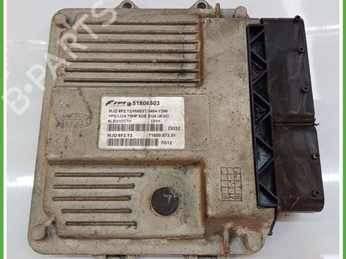 Used Engine control unit (ECU) LANCIA YPSILON (843_) 1.3 D Multijet (843.AXF11, 843.AXF1A, 843.AXM11,... (75 hp) 17645099