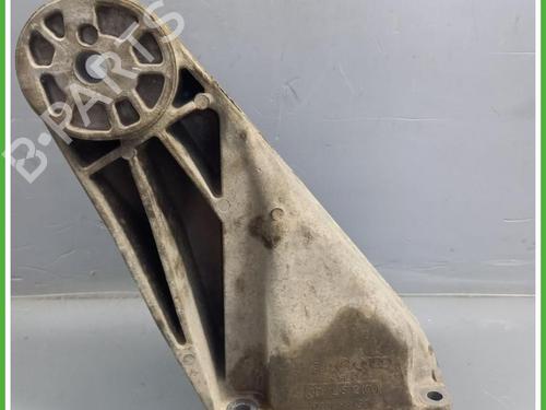 Used Engine mount Engine mount PORSCHE CAYENNE (9PA) 3.2 (250 hp) 40134988 40134988