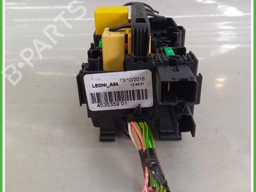 Fuse box PEUGEOT 2008 I (CU_) 1.5 BlueHDI 100 | BP40141648E1 - Image 3