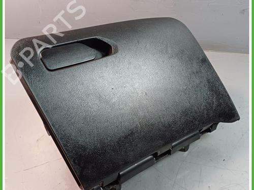 Used Glove box FIAT TIPO Estate (356_, 357_) 1.3 D (356WXH1A) (95 hp) 16333215