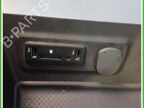 Middle console RENAULT MEGANE IV Hatchback (B9A/M/N_) 1.5 dCi 110 (B9A3) | BP40141841I22 - Image 4