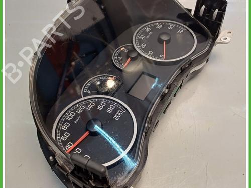 Instrument cluster FIAT PUNTO (188_) 1.2 Bifuel | BP23332082C47 