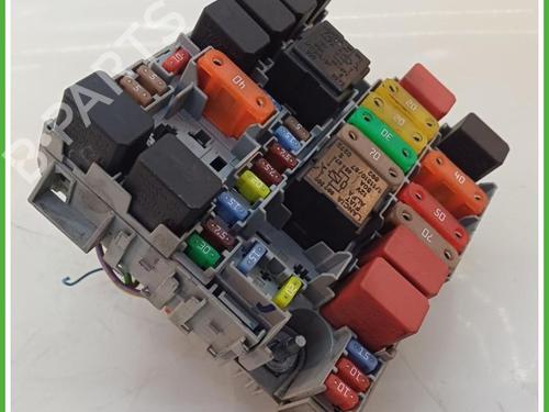 Fuse box FIAT PUNTO (199_) 1.4 Bifuel | BP40138741E1  - Image 5