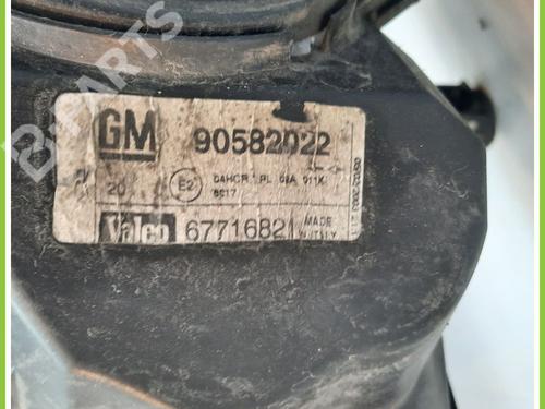 Right headlight OPEL ZAFIRA A MPV (T98) 2.0 DTI 16V (F75) | BP11721734C29 