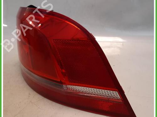 Right taillight VW PASSAT B7 (362) 1.6 TDI | BP40073827C35 - Image 5