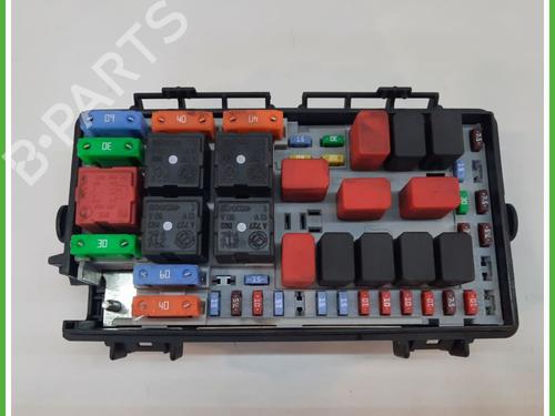 Used Fuse box FIAT GRANDE PUNTO (199_) 1.2 (65 hp) 13419366