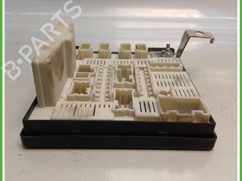 Fuse box RENAULT MEGANE II Estate (KM0/1_) 1.6 16V | BP22889822E1 