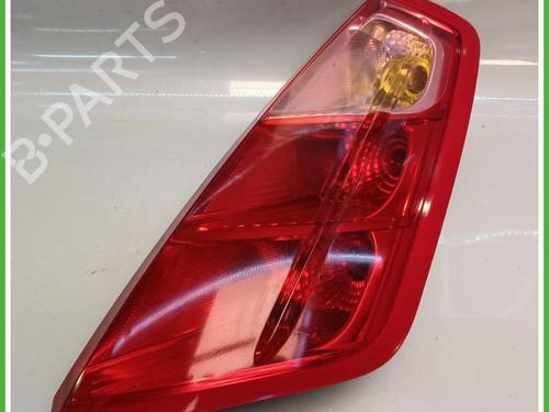 right-taillight-fiat-grande-punto-199_-2005-40143349 main image