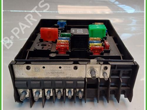 Fuse box VW TOURAN (1T1, 1T2) 2.0 EcoFuel | BP26706001E1 