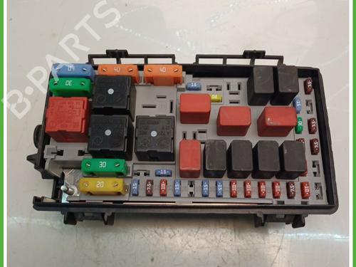 Sicherungskasten für FIAT GRANDE PUNTO (199_) 1.2 (65 hp) 31013016