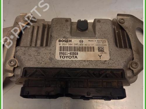 Used Engine control unit (ECU) Engine control unit (ECU) TOYOTA YARIS (_P9_) 1.0 VVT-i (KSP90_, KSP90R) (69 hp) 40073790 40073790
