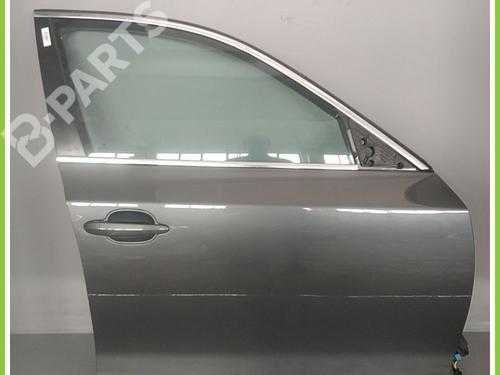 Right front door BMW 5 Touring (E61) 530 d (218 hp) 41517202340