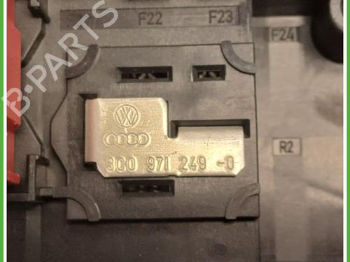 Fuse box AUDI A3 Sportback (8PA) 2.0 TDI | BP25627209E1 