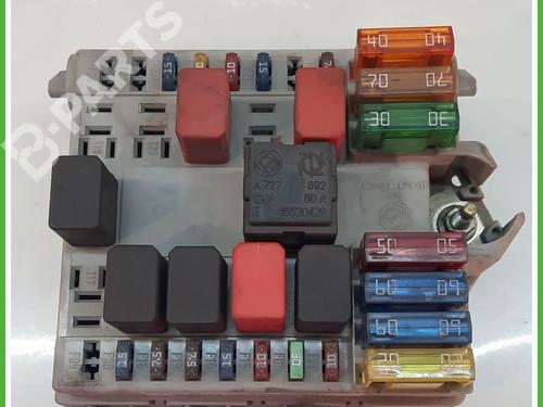 Used Fuse box FIAT PUNTO (188_) 1.2 60 (188.030, .050, .130, .150, .230, .250) (60 hp) 11962993