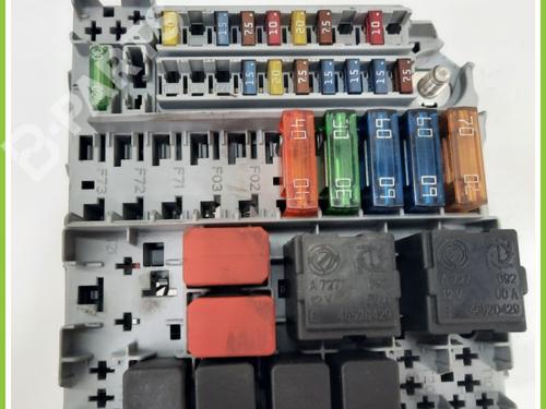 Used Fuse box FIAT PANDA (169_) 1.2 (169.AXB11, 169.AXB1A) (60 hp) 11369488
