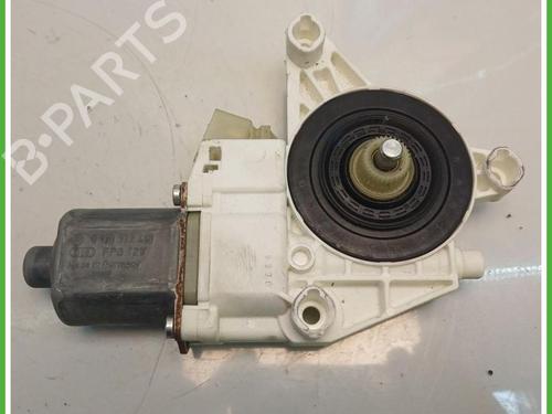 Used Left front window motor Left front window motor MERCEDES-BENZ C-CLASS (W204) C 220 CDI (204.008) (170 hp) 40147182 40147182