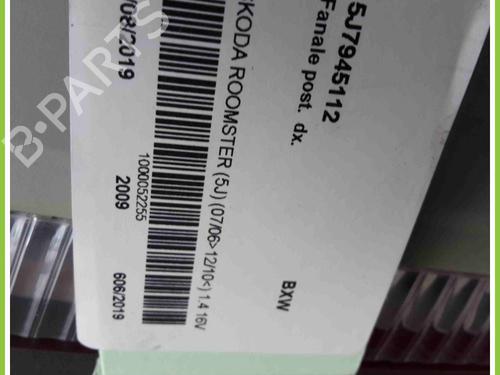 Right taillight SKODA ROOMSTER (5J7) 1.4 | BP13737216C35 