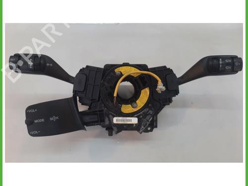 Commutateur FORD FOCUS II (DA_, HCP, DP) 1.6 TDCi (109 hp) 13579475