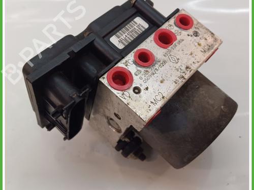 Used ABS pump RENAULT CLIO III (BR0/1, CR0/1) 1.5 dCi (BR17, CR17) (86 hp) 17431785