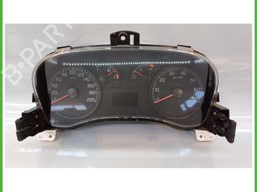Used Instrument cluster FIAT PUNTO (188_) 1.3 JTD 16V (70 hp) 17467757