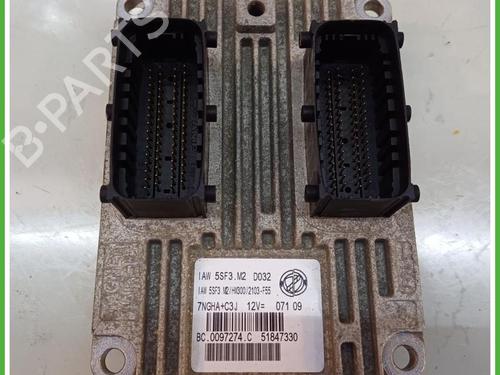 Used Engine control unit (ECU) Engine control unit (ECU) FIAT GRANDE PUNTO (199_) 1.4 LPG (78 hp) 40136562 40136562