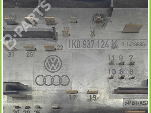 Fuse box VW TOURAN (1T1, 1T2) 1.9 TDI | BP11369157E1 