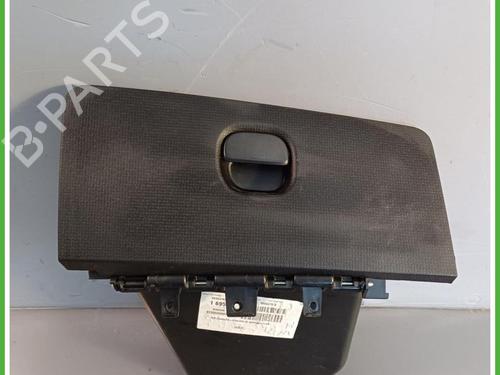 Used Glove box Glove box FIAT PANDA (312_, 319_) 0.9 Natural Power (312PXG1A, 312PYC1A) (86 hp) 40140795 40140795
