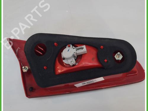 Right taillight ALFA ROMEO 147 (937_) 1.9 JTDM 8V (937.AXD1A, 937.AXU1A, 937.BXU1A) | BP12570972C35 