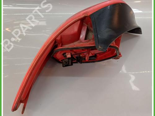 Right taillight PEUGEOT 206 Hatchback (2A/C) 1.1 i | BP18105551C35 