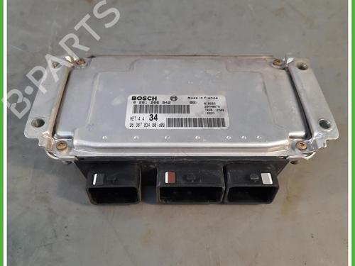 Used Engine control unit (ECU) Engine control unit (ECU) PEUGEOT 206 Hatchback (2A/C) 1.6 16V (109 hp) 40074897 40074897
