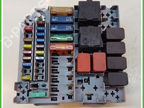 Used Fuse box Fuse box FIAT PANDA (169_) 1.2 (169.AXB11, 169.AXB1A) (60 hp) 40137278 40137278