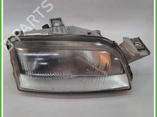 Used Right headlight Right headlight FIAT PUNTO (176_) 1.2 16V (86 hp) 40133612 40133612