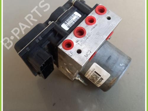 Used ABS pump FIAT GRANDE PUNTO (199_) 1.4 16V (199BXG1B, 199AXG1B) (95 hp) 13235308