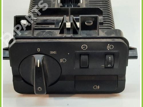 Used Switch BMW 3 Coupe (E46) 318 Ci (143 hp) 11805933