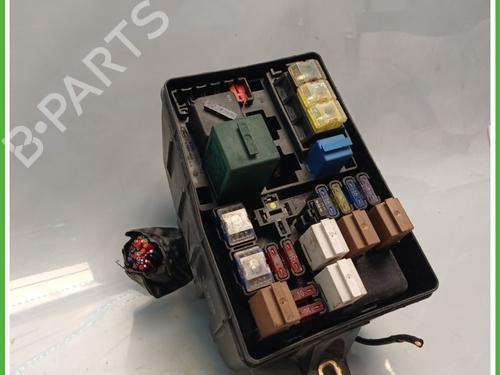 Fuse box FORD MONDEO I (GBP) 1.8 i 16V | BP31013007E1 