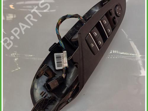Switch BMW X3 (F25) xDrive 20 d | BP17733953I30 