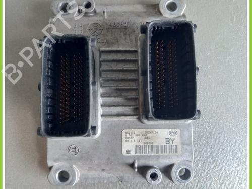 Used Engine control unit (ECU) OPEL CORSA C (X01) 1.0 (F08, F68) (58 hp) 13259327