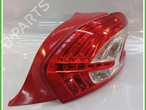 Used Right taillight PEUGEOT 208 I (CA_, CC_) 1.2 VTI 82 (82 hp) 17655195