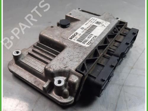 Engine control unit (ECU) TOYOTA YARIS (_P9_) 1.0 VVT-i (KSP90_, KSP90R) | BP15369633M57 