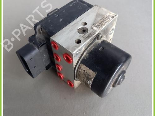 Used ABS pump FORD FOCUS I Turnier (DNW) 1.8 Turbo DI / TDDi (90 hp) 13085153